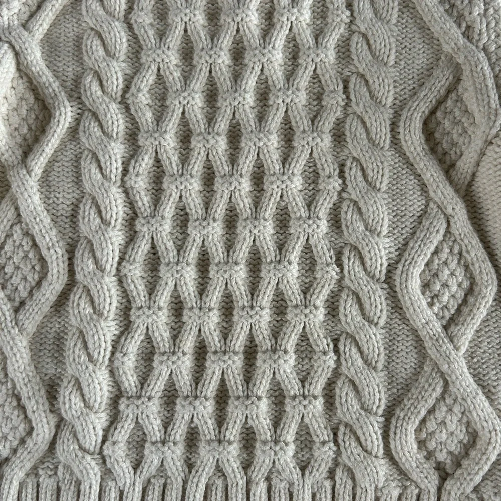 Hanna Andersson Cream Cable Knit Sweater - Picture 4 of 4